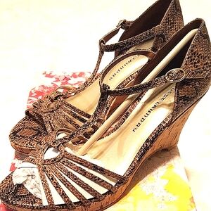 Chinese Laundry Wedge Heel Sandals, 8 1/2, NIB